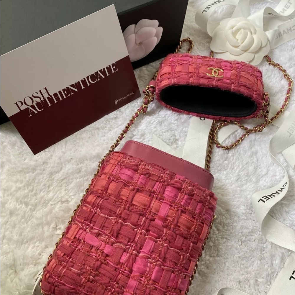 Auth Chanel tweed chain around phone holder purse pink cross body runway bag - Picture 9 of 12